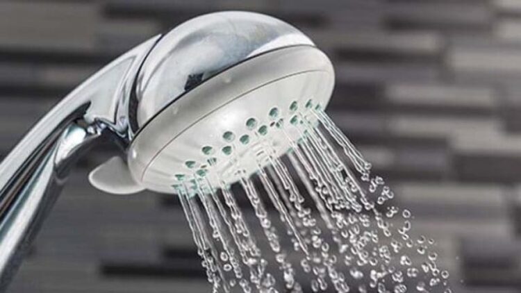 Teknik Keramas Ala Jepang Jadi Tren, Rahasia Rambut Sehat Ternyata Berawal dari Kulit Kepala