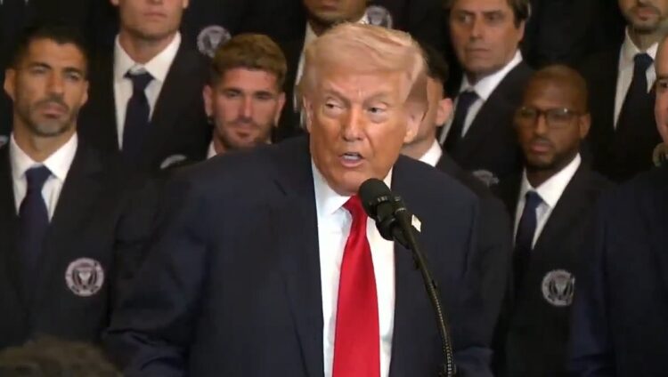 Klaim Tujuan Tercapai, Trump Umumkan AS Akan Tinggalkan Iran Tanpa Buka Selat Hormuz