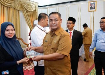 BRK Syariah Hadirkan QRIS untuk Bayar Retribusi Sampah di Karimun